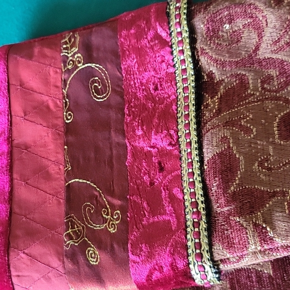 Set of 3 Stockings - Picture 2 of 5